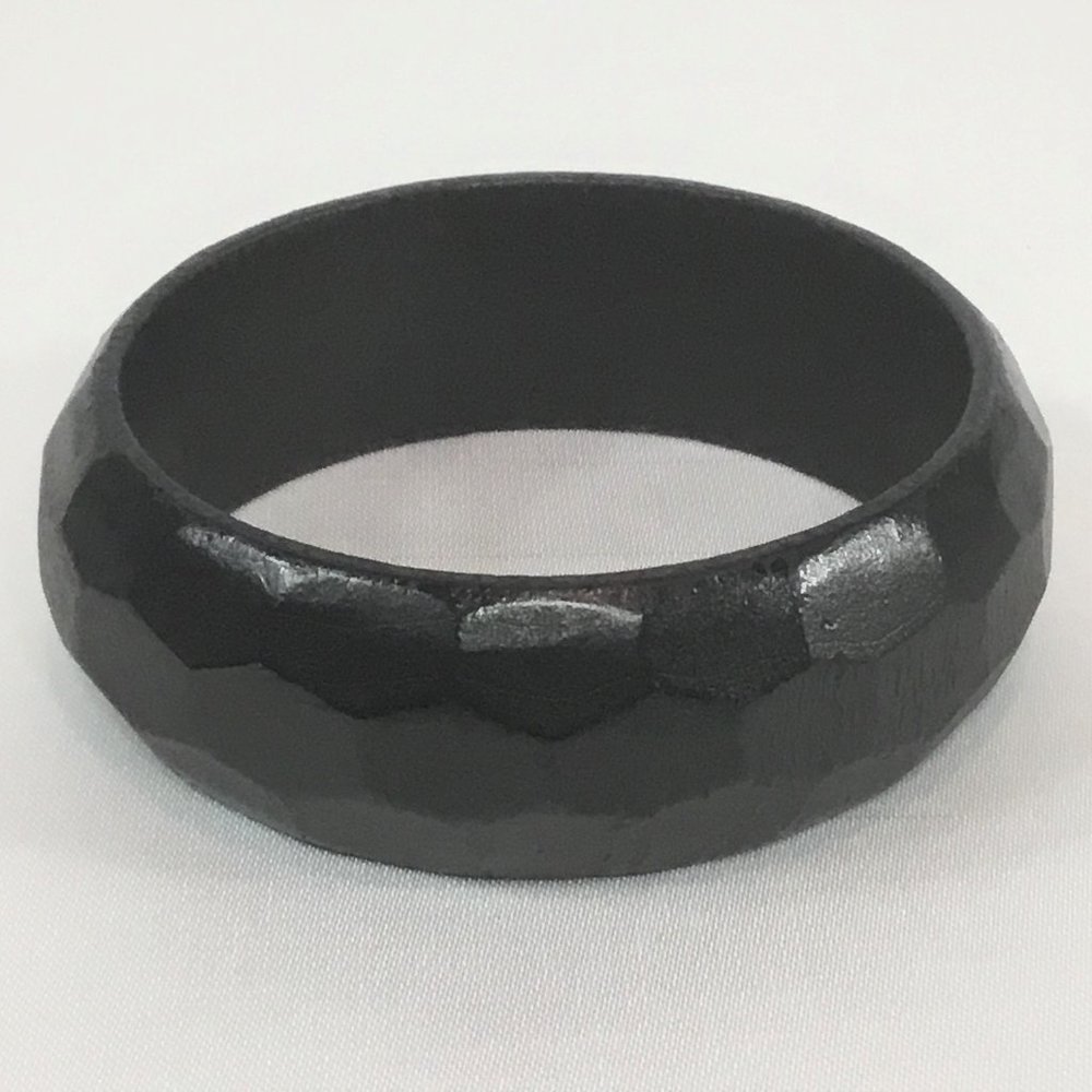 Black Faceted Bracelet